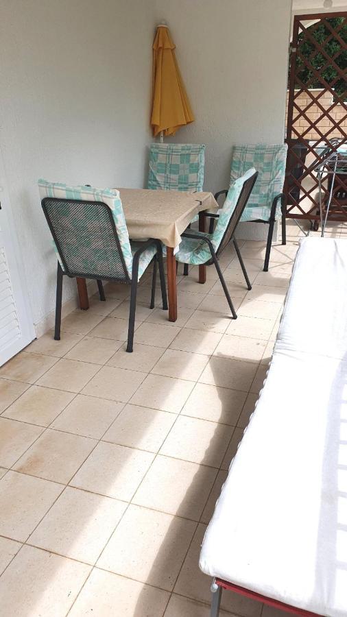 Apartments Dora Banjol Kültér fotó