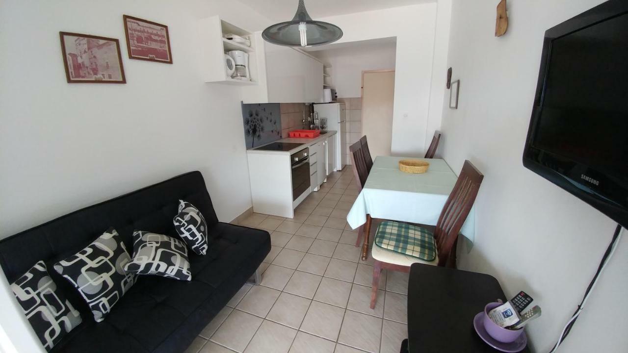 Apartments Dora Banjol Kültér fotó