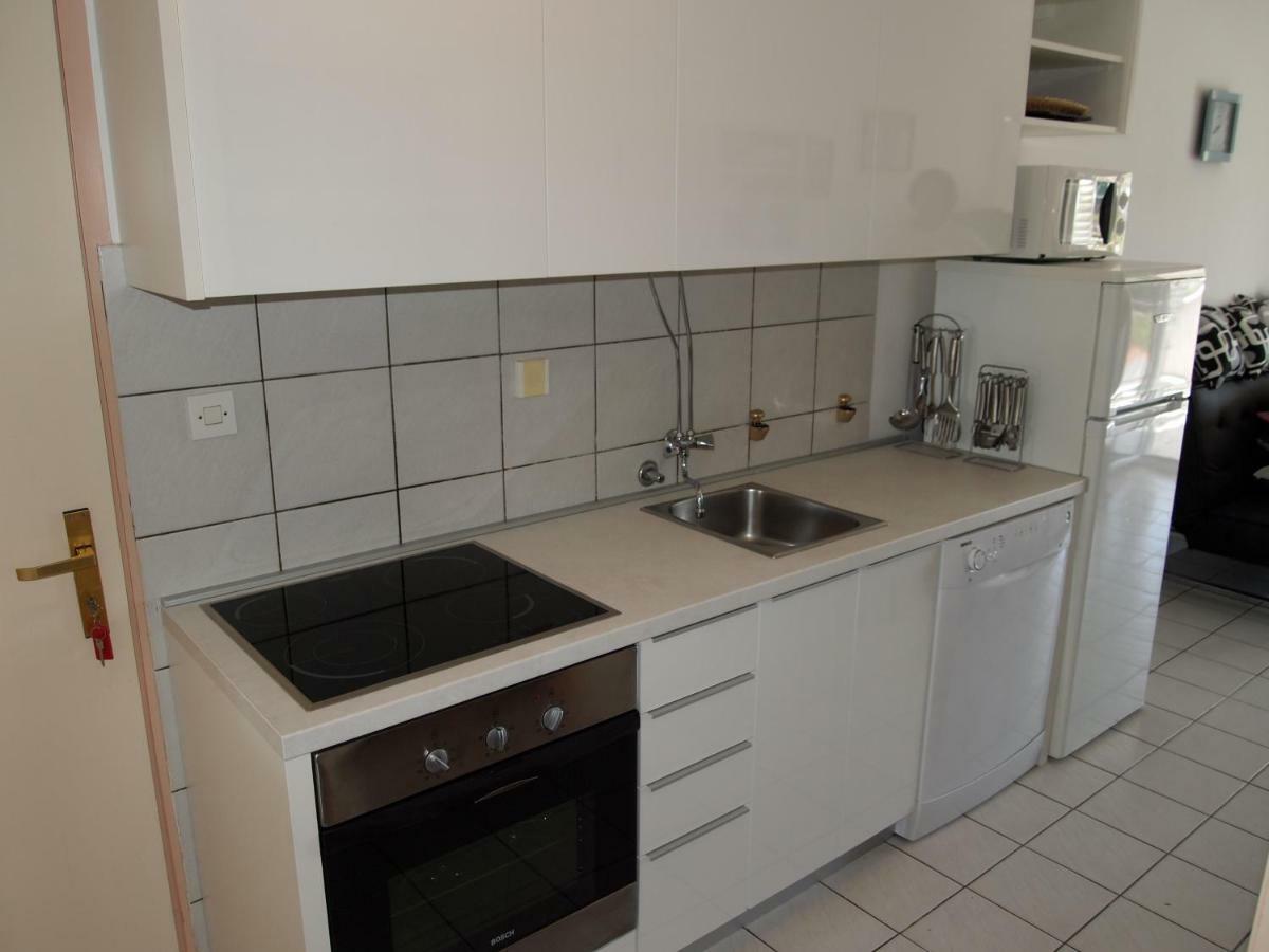 Apartments Dora Banjol Kültér fotó