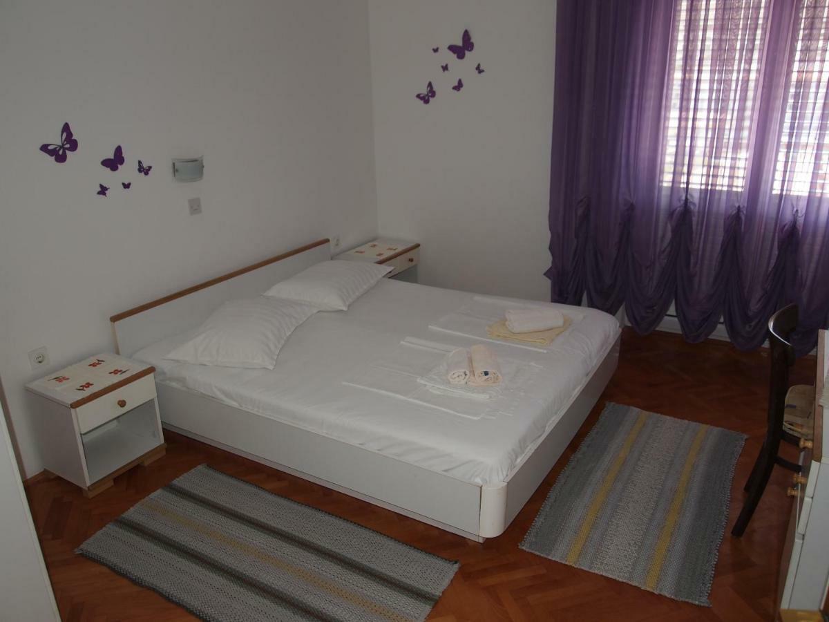 Apartments Dora Banjol Kültér fotó